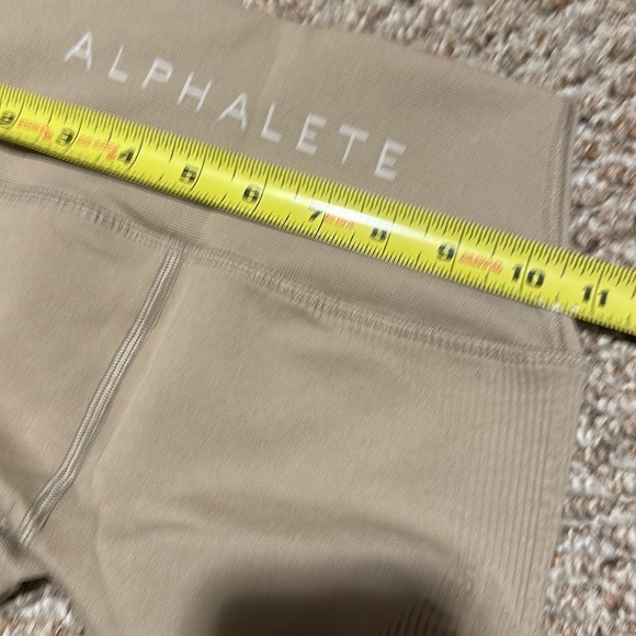 Alphalete Seamless Leggings - Picture 5 of 6